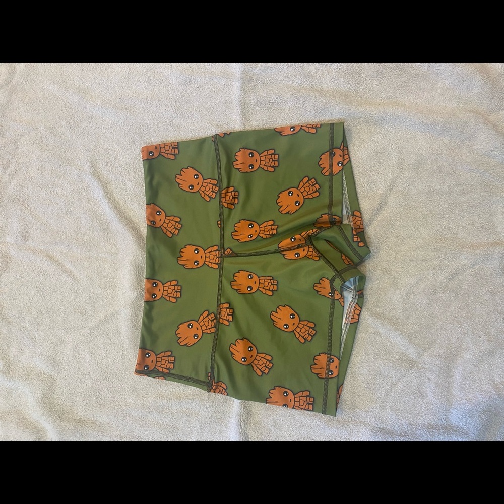 United Lifters - Baby Groot Shorts